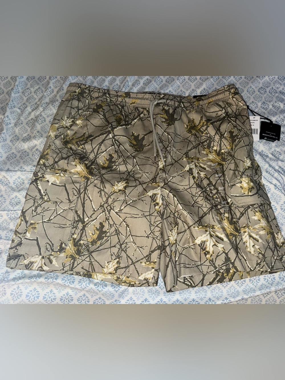 Brooklyn Men's washed twill camo cargo Shorts XL